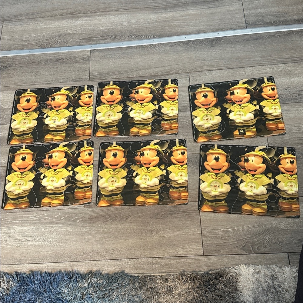 Lot of 6 Disney  Mouse Safari place mats by flash bags Sylvia S